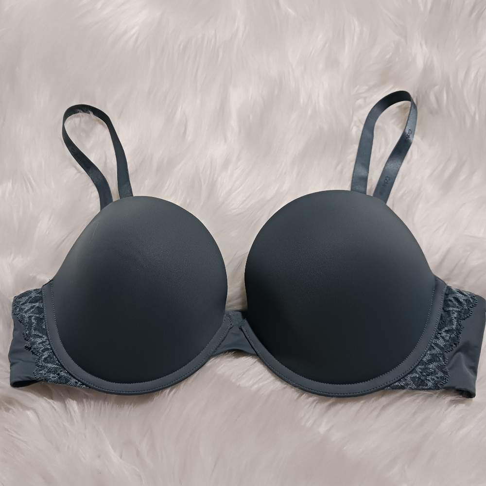 Calvin Klein 36D Womens Attraction Push Up Plunge Bra QF7578 Green